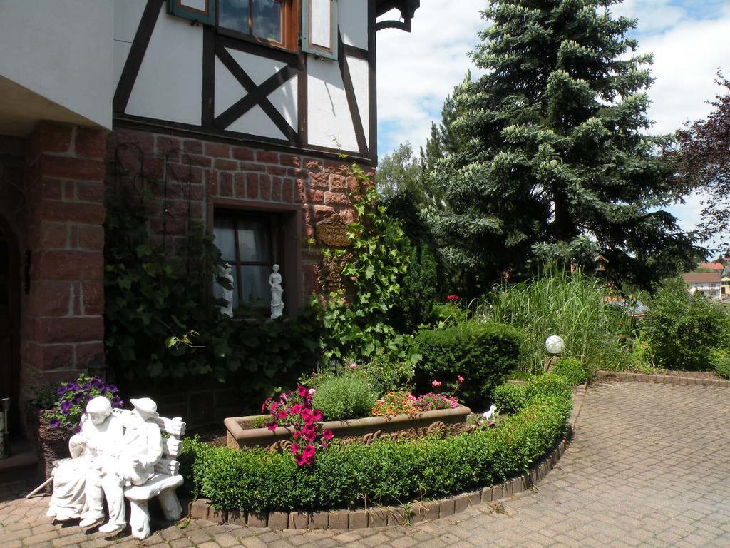 Heidi'S Haeuschen Apartment Schollbrunn Bagian luar foto