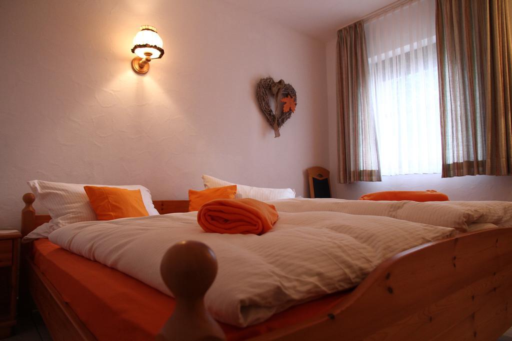 Heidi'S Haeuschen Apartment Schollbrunn Bagian luar foto